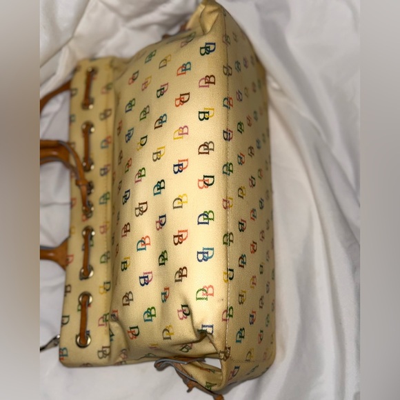 DOONEY & BOURKE RAINBOW MONOGRAM CROSSBODY STRAP NOT INCLUDED - Picture 3 of 14
